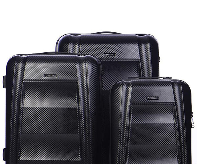 Jak usunąć rysy z twardej walizki wykonanej z policarbonu