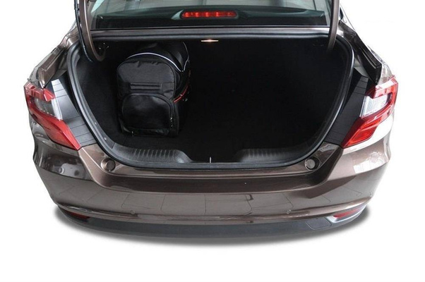 FIAT TIPO LIMOUSINE 2015+ TORBY DO BAGAŻNIKA 5 SZT KJUST
