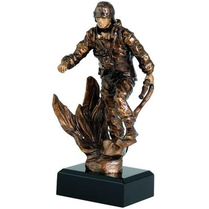 Figurka odlewana -strażak  RTY3786/BR