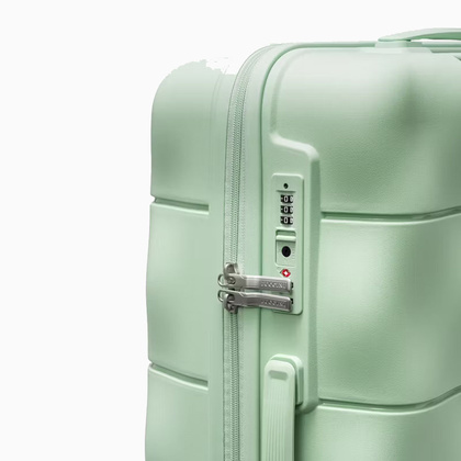 Średnia walizka PUCCINI KYOTO PP026B 5C Zielona