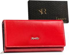 Skórzany portfel damski w orientacji poziomej na zatrzask