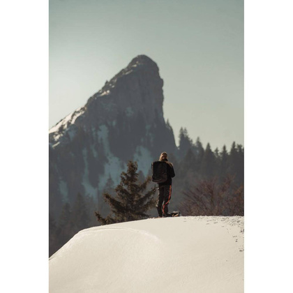 Bobby Explore plecak chroniący przed kieszonkowcami