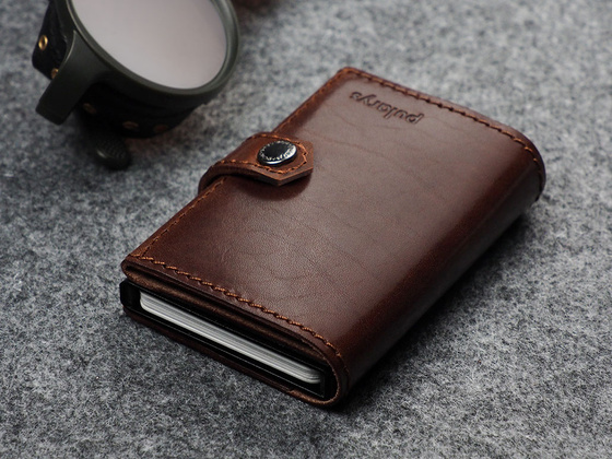 Portfel HIKER Go 2115