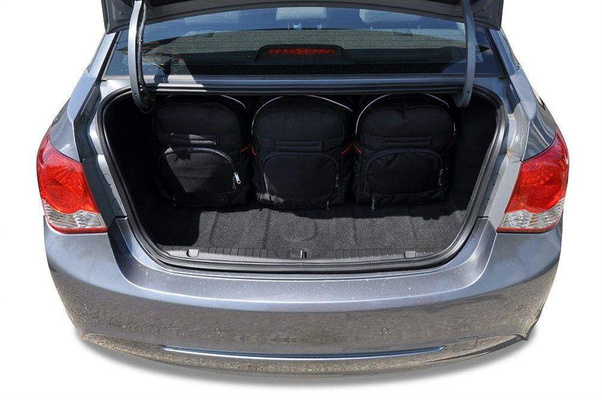 CHEVROLET CRUZE LIMOUSINE 2008+2014 TORBY DO BAGAŻNIKA 5 SZT KJUST