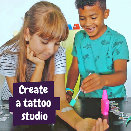 Tattoo Factory Kit II. Gra edukacyjna dostarczany z papierową torebką prezentową
