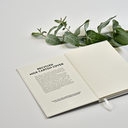 Notatnik Hugo A5 z papieru recyklingowego 70 gsm