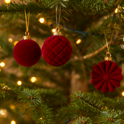 Komplet bombek na choinkę w opakowaniu, bombki welurowe 48szt. bordowe BSN72