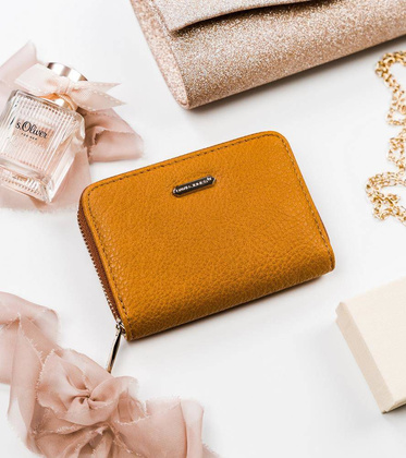 Poręczny portfel damski z ziarnistej skóry eko zapinany suwakiem