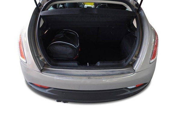 LANCIA DELTA 2008-2015 TORBY DO BAGAŻNIKA 3 SZT KJUST