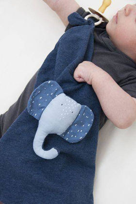 Mrs.Elephant  Baby comforter UPOMINKARNIA