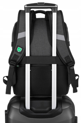 Pojemny podrozny plecak z miejscem na laptopa