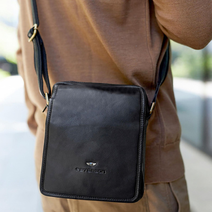 Listonoszka męska ze skóry naturalnej Peterson