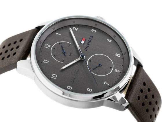 ZEGAREK MĘSKI TOMMY HILFIGER CHASE (zf014a)