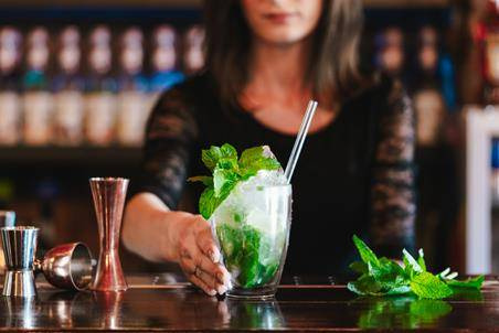 Zestaw 6 szklanek z podwójną ścianką 350ml ze słomkami VITA 26865