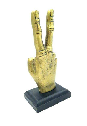 Znak zwycięstwa Victory figurka dekoracyjna - VIC