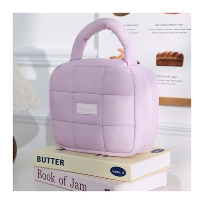 Kosmetyczka damska pikowana kuferek z rączką 18,5 x 12,5 x 13cm KS139FIO