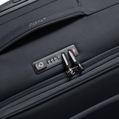 Delsey Montmartre Air 2.0 średnia czarna walizka na kółkach 68 cm