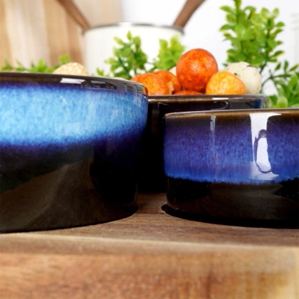 Miseczki na przekąski ceramiczne na tacy 20 cm 4 el.