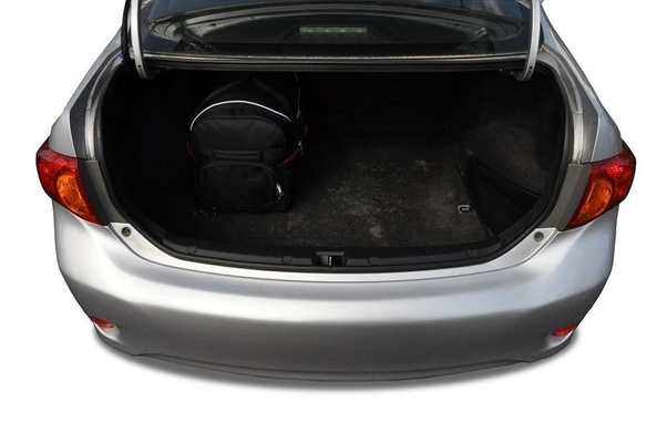 TOYOTA COROLLA LIMOUSINE 2007-2014 TORBY DO BAGAŻNIKA 5 SZT KJUST