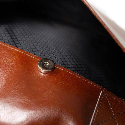 Skórzana torba męska na ramię laptopa 15,6" brązowa - Pavone Nero Monza 2300 BR