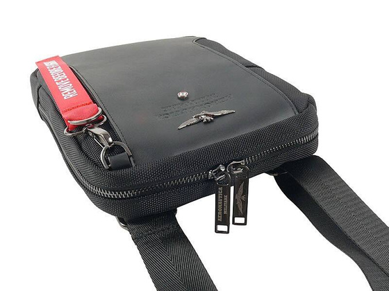 Torba na ramię, saszetka Aeronautica Militare Bolt czarna