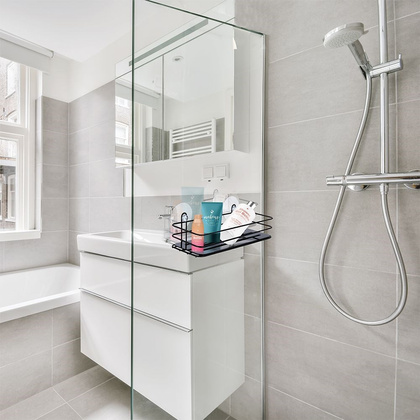 Półka łazienkowa pod prysznic na przyssawki prostokątna czarna