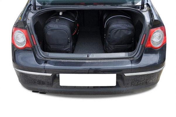 VW PASSAT SEDAN