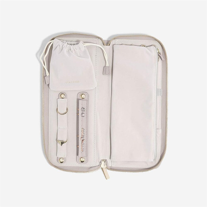 Pudełko podróżne na biżuterię z miejscem na pierścionki Stackers taupe