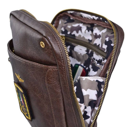 Torba na ramię AERONAUTICA MILITARE Pilot Brązowa