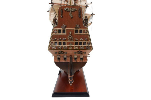 Ekskluzywny model żaglowca Sovereign of the Seas SOS80R z rozwiniętymi żaglami