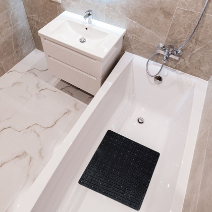 Mata podkładka antypoślizgowa do łazienki wanny pod prysznic czarna 55x55 cm