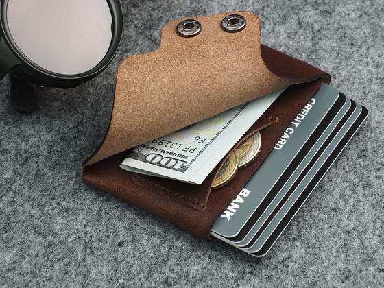 Portfel HOBBY w zestawie z brelokiem - Insider line 1894