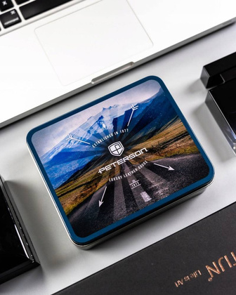 Maly skorzany portfel meski na zatrzask