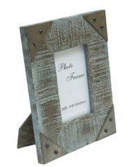 Drewniana ramka na zdjęcia 30374, format 10x15cm