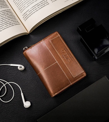 Duży, skórzany portfel w orientacji pionowej z systemem rfid