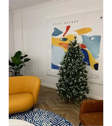 Choinka sztuczna PE07 150 cm napruszana z metalowym stojakiem