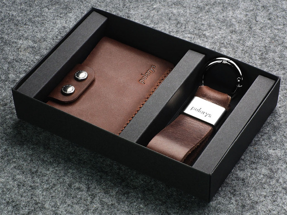 Portfel HOBBY w zestawie z brelokiem - Insider line 1894