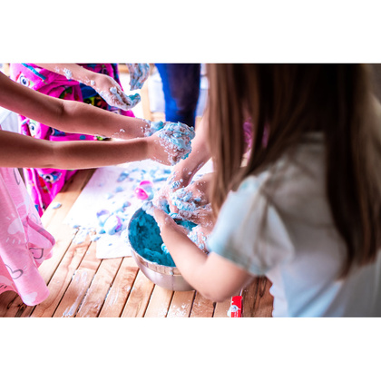 Bath Bombs Kit V. Gra edukacyjna dostarczany ze składaną torbą prezentową