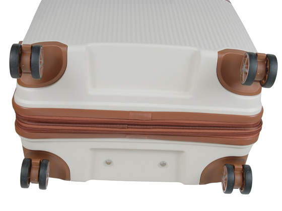 Walizka DIELLE 180 4k 66 cm średnia panna PP z poszerzeniem