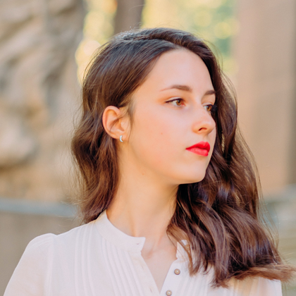 MINET Błyszczące kolczyki srebrne z białymi cyrkoniami