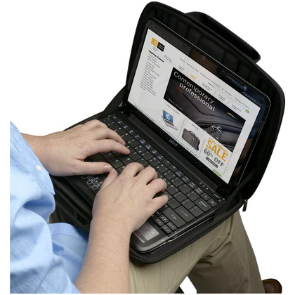 Etui Case Logic na laptopa 11,6 cala z uchwytami