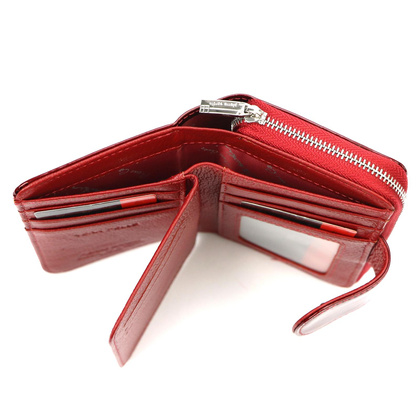 Nieduży skórzany portfel damski Pierre Cardin