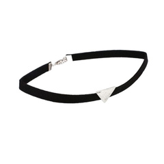 NASZYJNIK CHOKER SIMPLE TRIANGLE - CZARNE N487CZ
