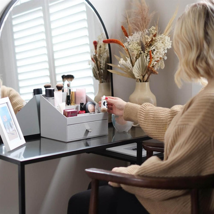 Organizer na kosmetyki Stackers kamienna szarość