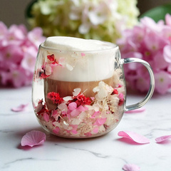 Szklanka termiczna z kwiatami w środku, gipsówka hortensje róż 350 ml 1szt SZK182