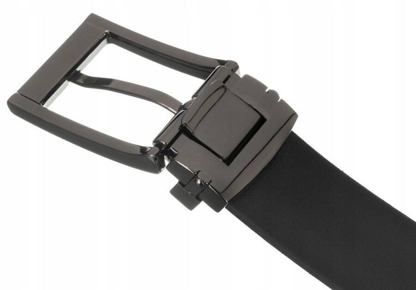 Skorzany waski pasek meski z klasyczna klamra