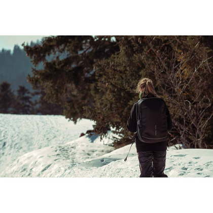 Bobby Explore plecak chroniący przed kieszonkowcami