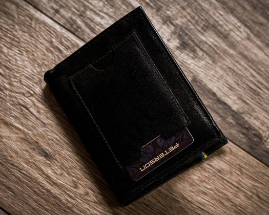 Skórzany portfel męski w orientacji pionowej z systemem rfid