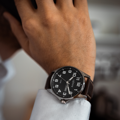 LAVVU Zegarek ze stali nierdzewnej ​ BERGEN Black / Top Grain Leather ze świecącymi cyframi