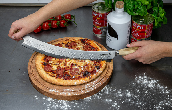 Nóż do pizzy i sera OSLO+ 44cm